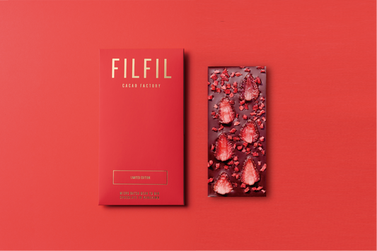 【NEW】いちご 65％ ダークチョコレート　〜Valley of Love〜